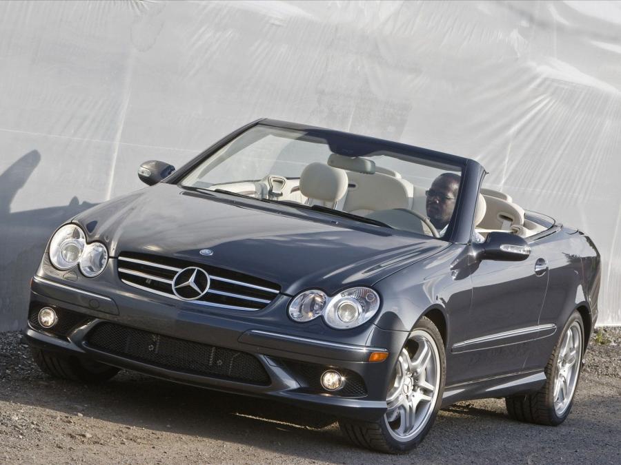  Mercedes-Benz CLK550 Cabriolet 2009 года  (фото 16 из 24)